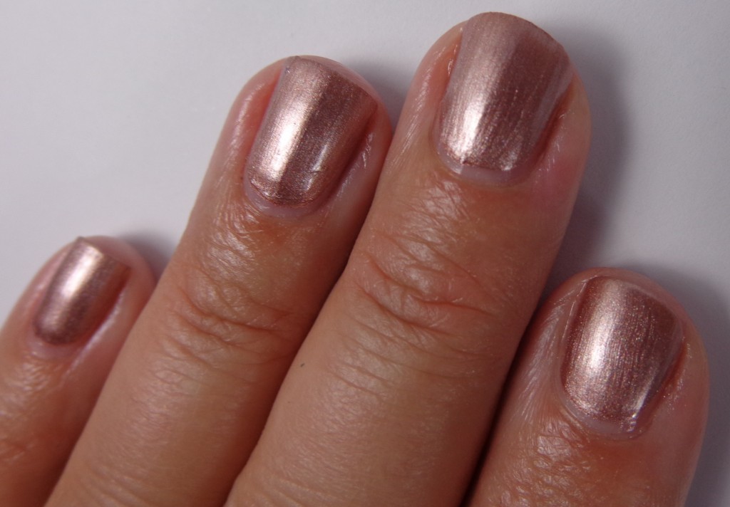 2. L'Oréal Paris Colour Riche Nail Polish in "2024 Rose Ballet" - wide 4