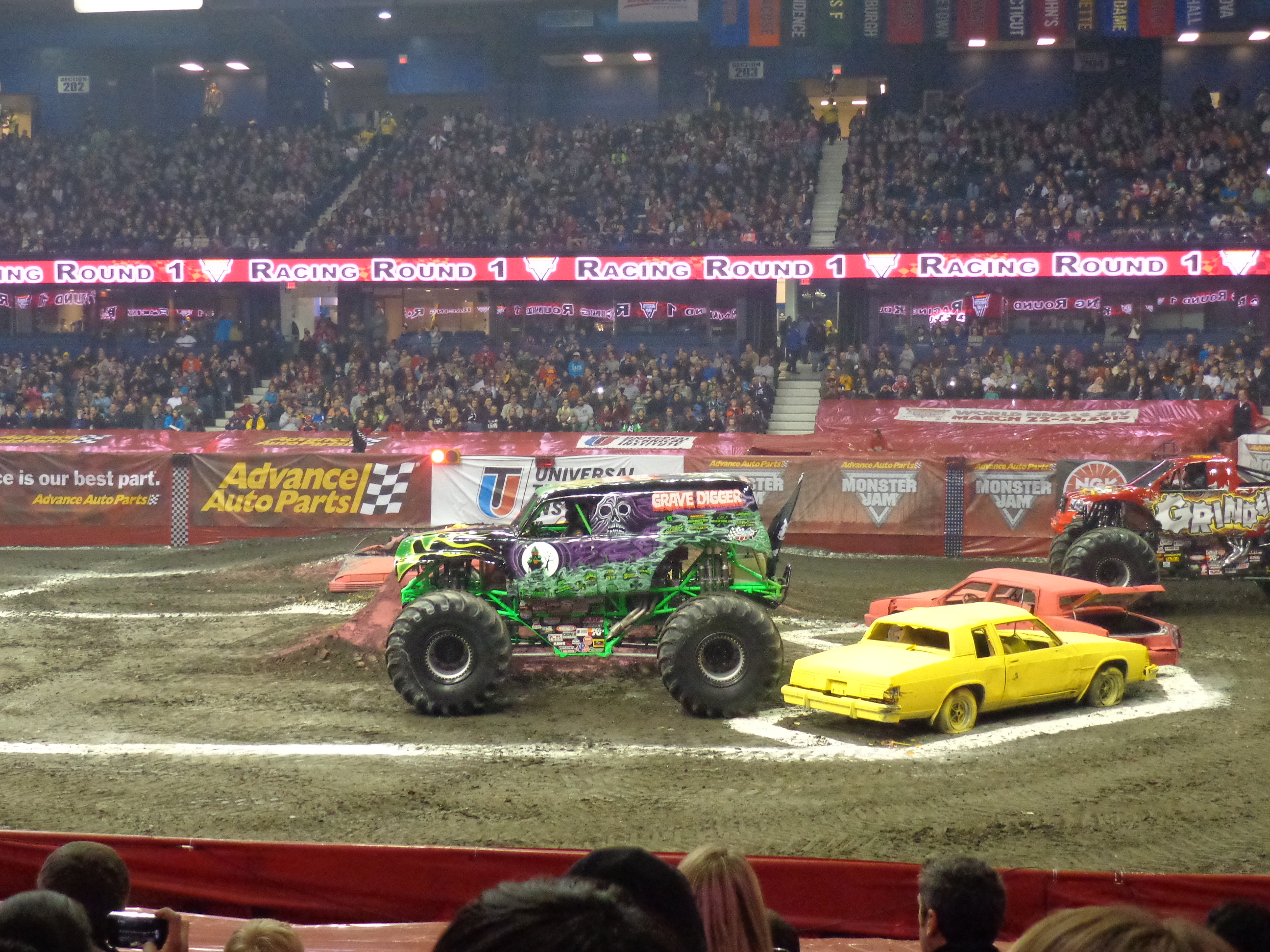 Monster Jam Chicago: Allstate Arena hosting monster truck show