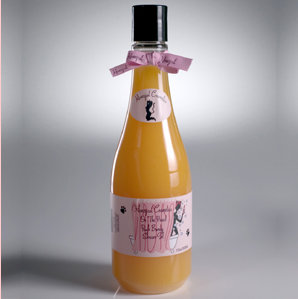 *CLOSED* Giveaway:  On the Prowl Shower Gel from Honeycat Cosmetics