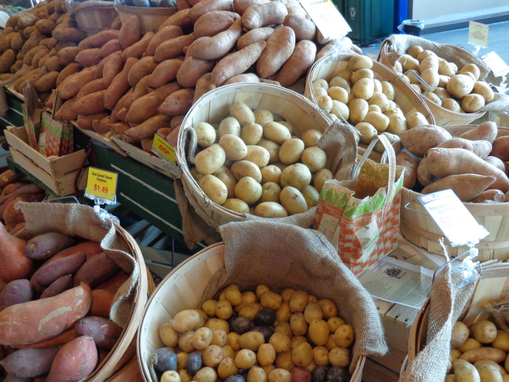 Mariano's Fresh market potatoes