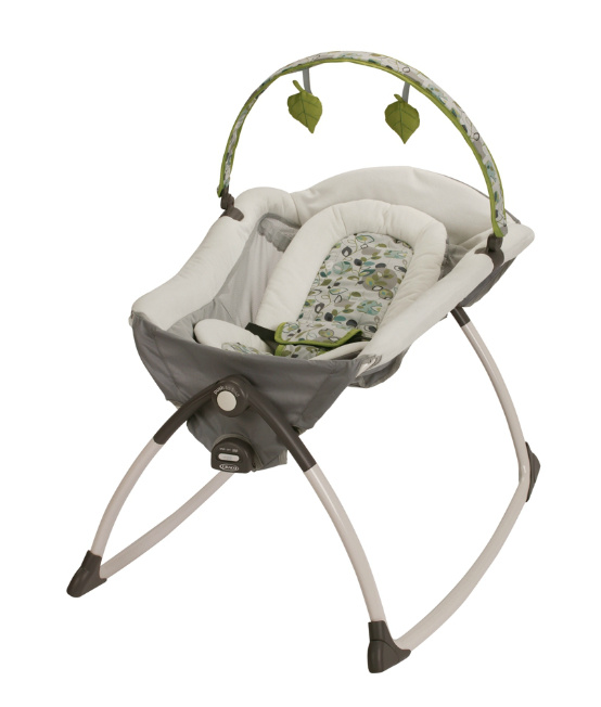 Moms Can Enjoy a Little Me Time with the Graco Little Lounger #Graco15ForMe