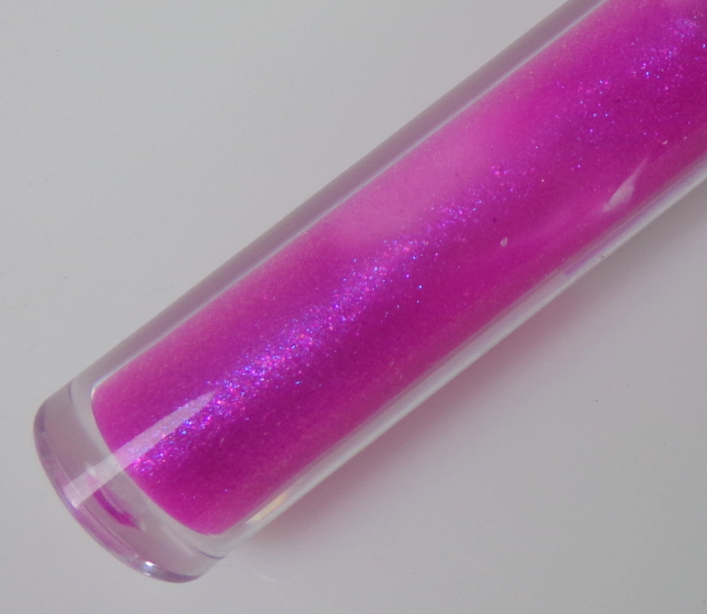 Revlon Super Lustrous Lip Gloss – Sugar Violet vs NYX Glam Lip Gloss Aqua Luxe – Velvet Ropes