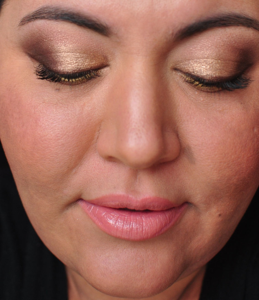 Smoky Gold Eyeshadow Tutorial with Too Faced