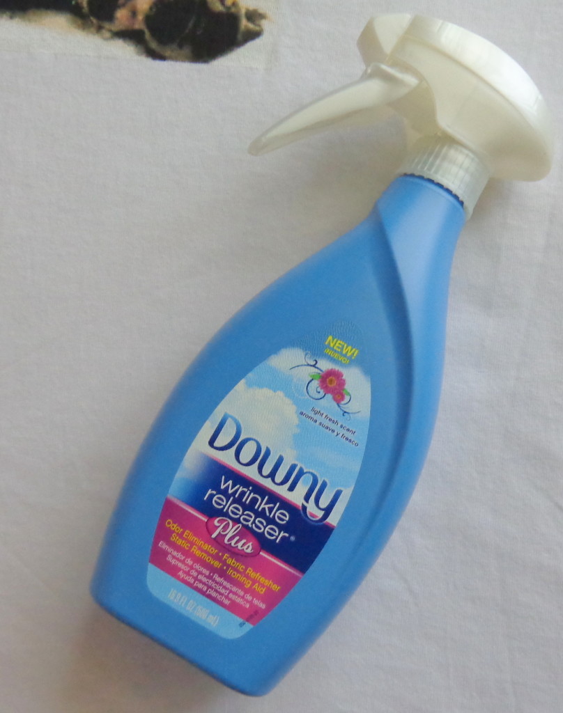 Downy Wrinkle Releaser Plus – The New and Improved #WonderBottle