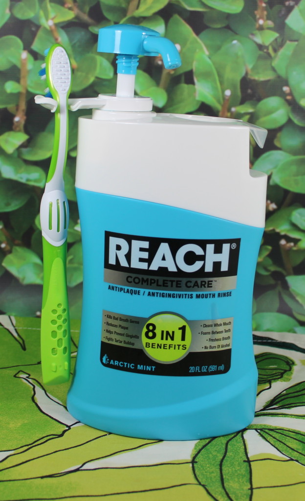 REACH® Complete Care Mouth Rinse and CURVE Toothbrush