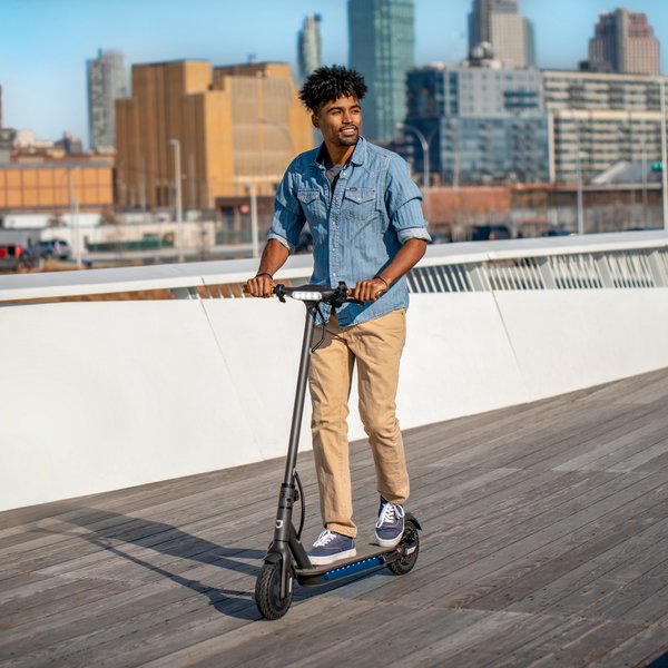 Jetson Quest Electric Scooters Make Back to School Travel Fun